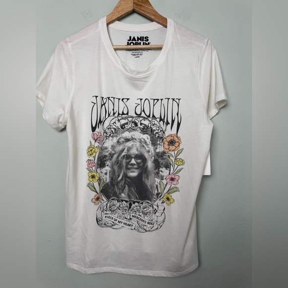 NWT Lucky Brand Janis Joplin Graphic T-Shirt in Marshmallow White Size Large - Picture 3 of 10